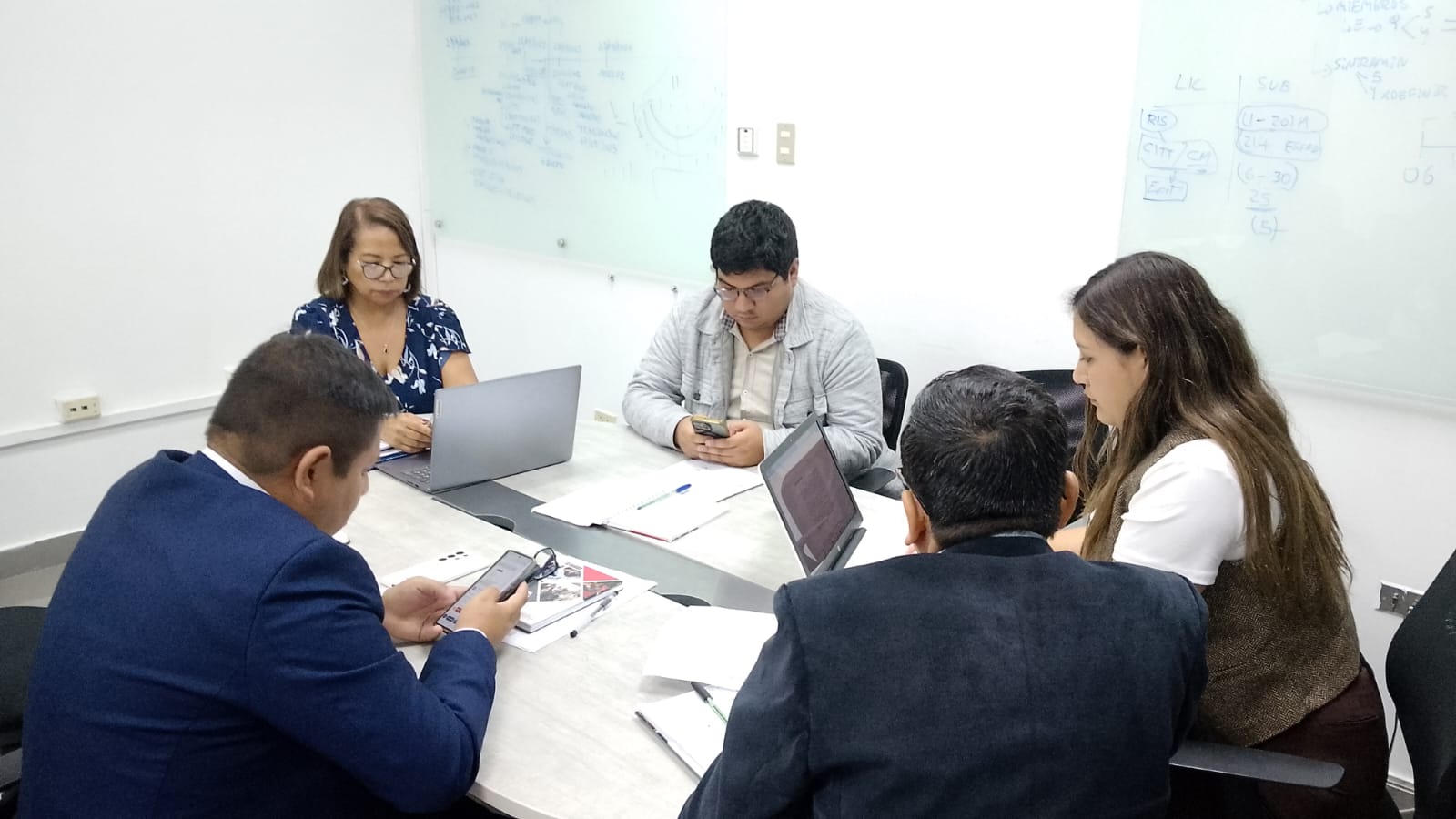 MESA DE TRABAJO SINTRAMIN - OGRH